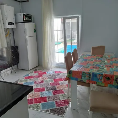 Villaferhat Mavi 빌라 *