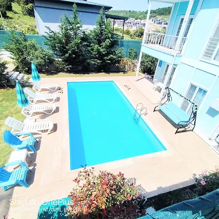 Villaferhat Mavi Karacakoy