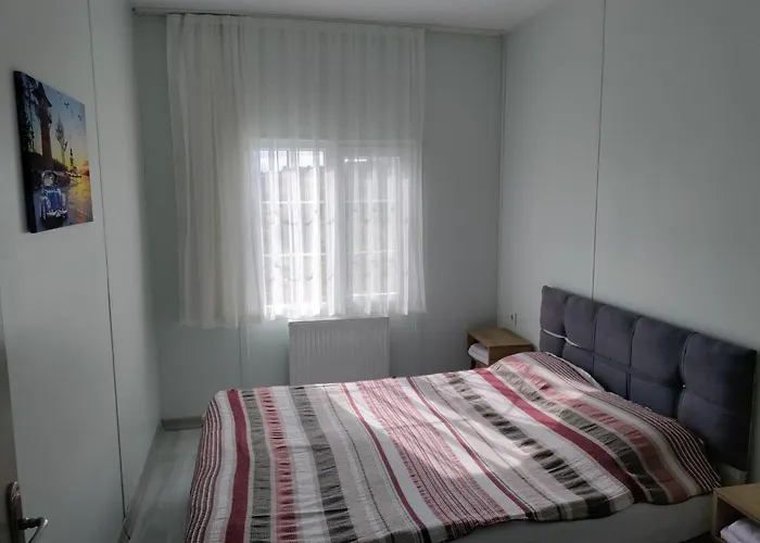 Vila Villaferhat Mavi