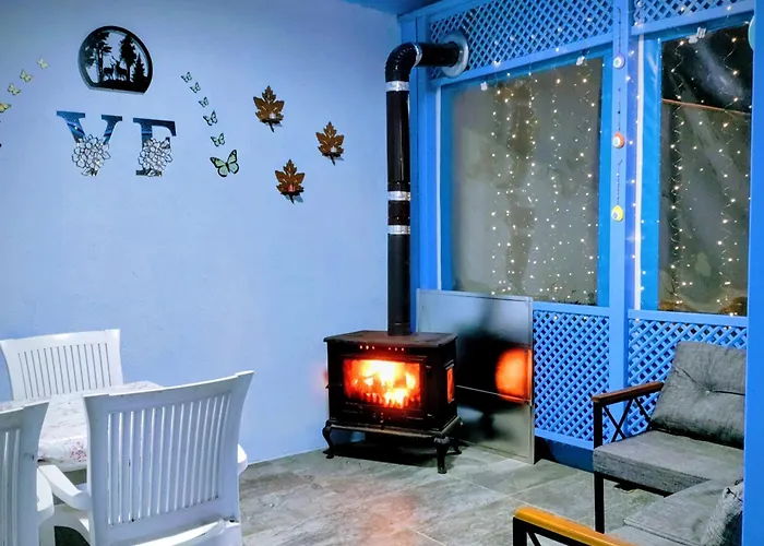 Vila Villaferhat Mavi